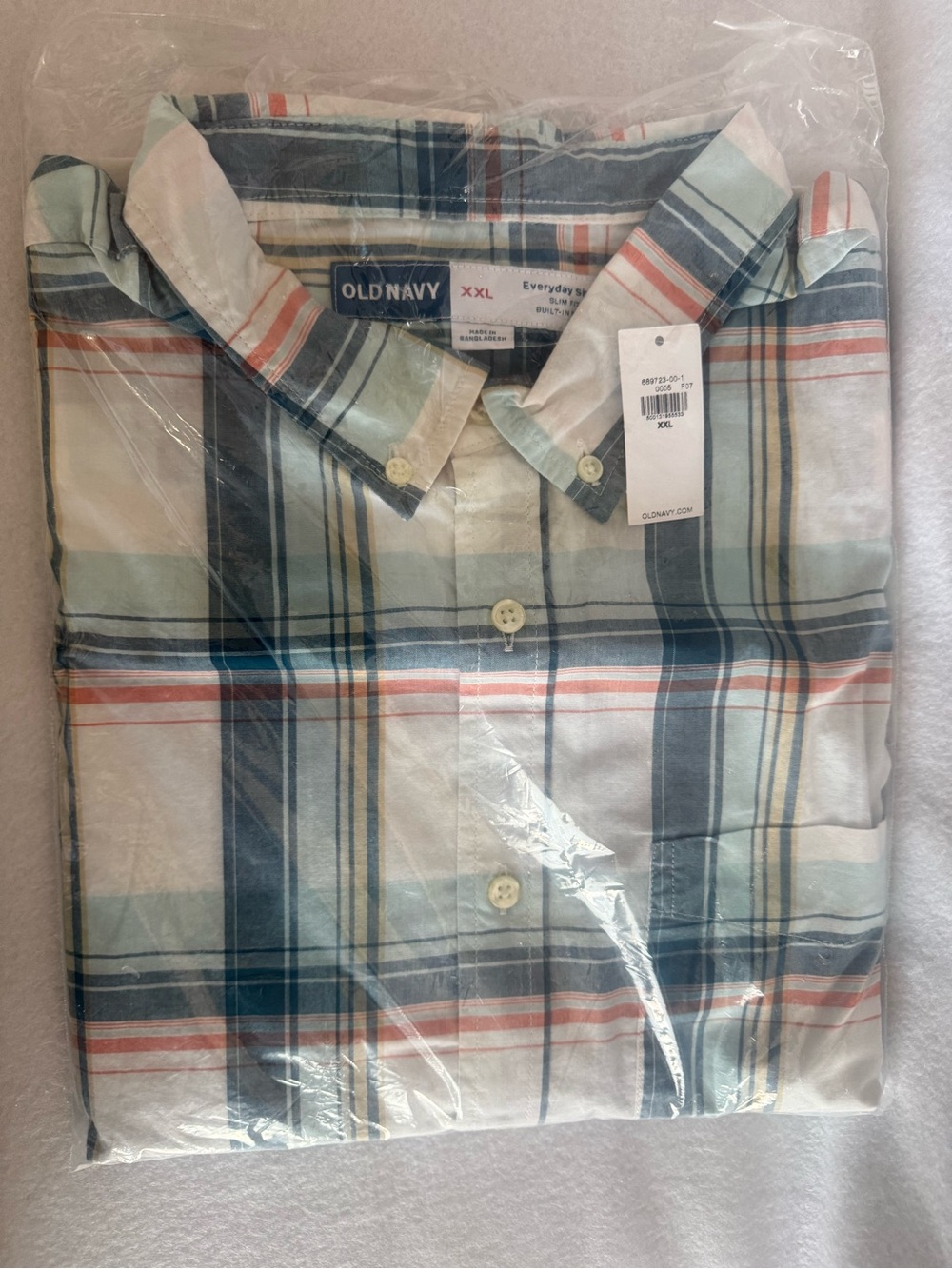 Old Navy Men’s Slim Fit Printed Everyday Shirt